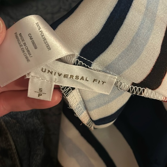 Universal Fit REVERSIBLE Top - Picture 3 of 3